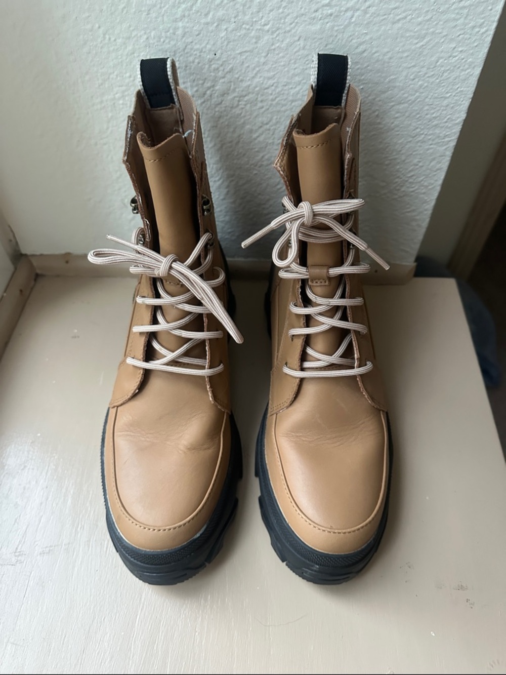 Sorel Brex Lace Up Boots- Womens size 9- Tan - Picture 15 of 16